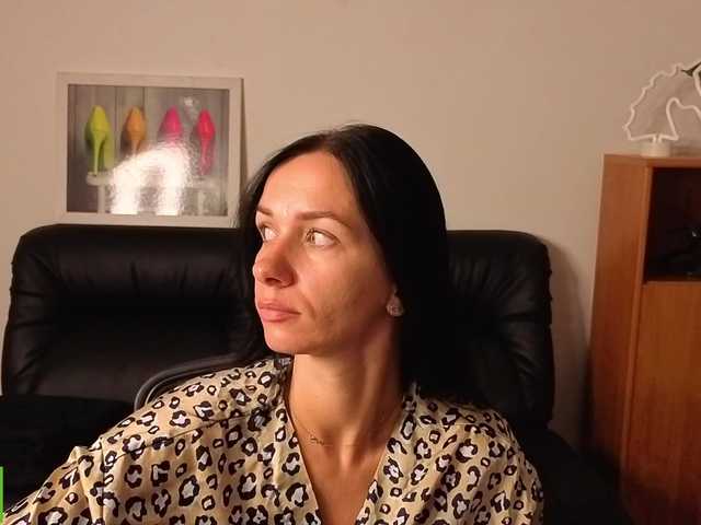 Annakillkiss live cam on BongaCams