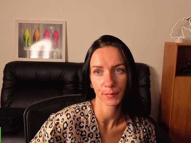 Annakillkiss live cam on BongaCams