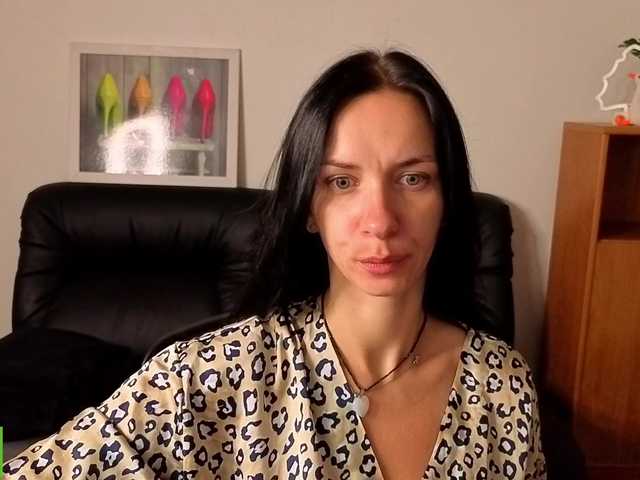 Annakillkiss live cam on BongaCams