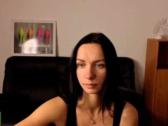 Annakillkiss live cam on BongaCams