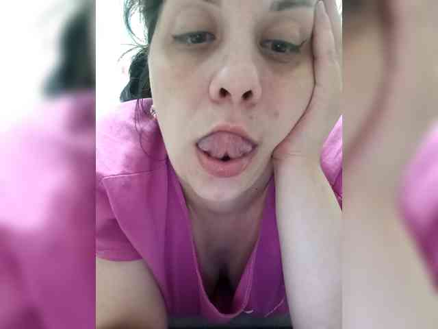 Vrednulya's cam show statistics and live stream