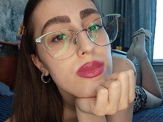 kiska-kira Porn Show