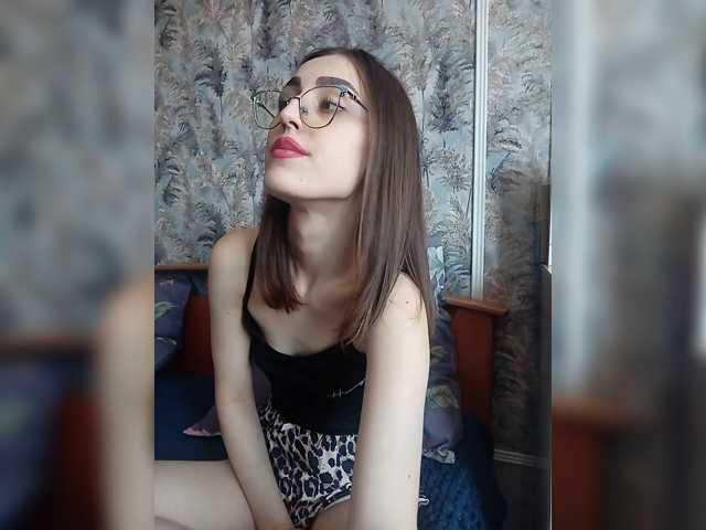 kiska-kira, en directo ahora en BongaCams