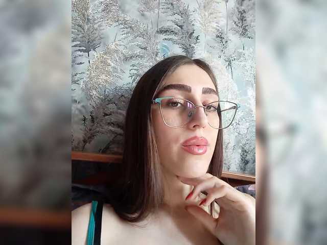 kiska-kira live cam preview