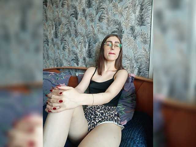 kiska-kira live cam on BongaCams