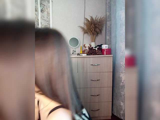 kiska-kira live cam on BongaCams