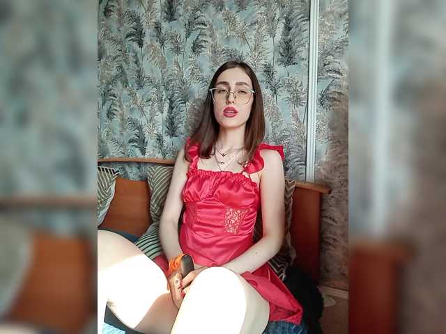 kiska-kira live cam on BongaCams