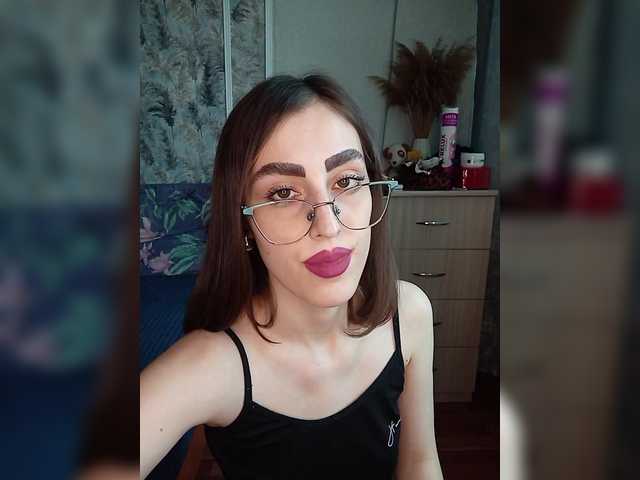 kiska-kira live sex