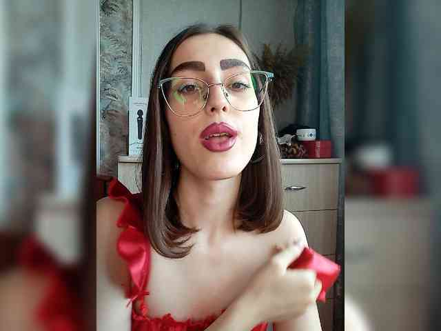 kiska-kira Sex Cam Show
