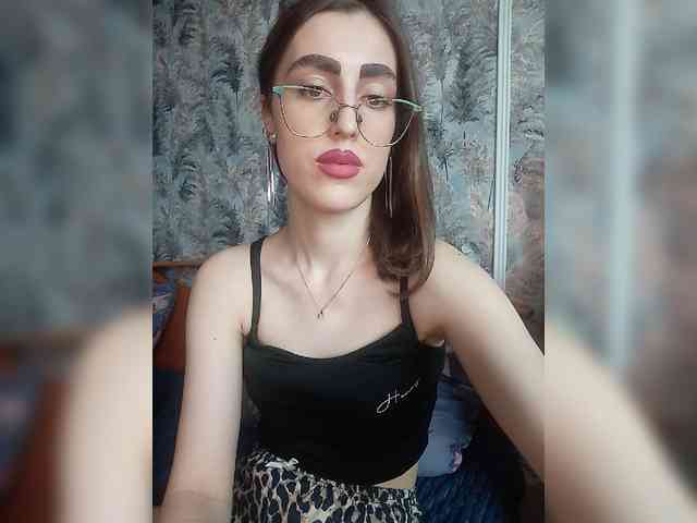 kiska-kira Sex Cam Show