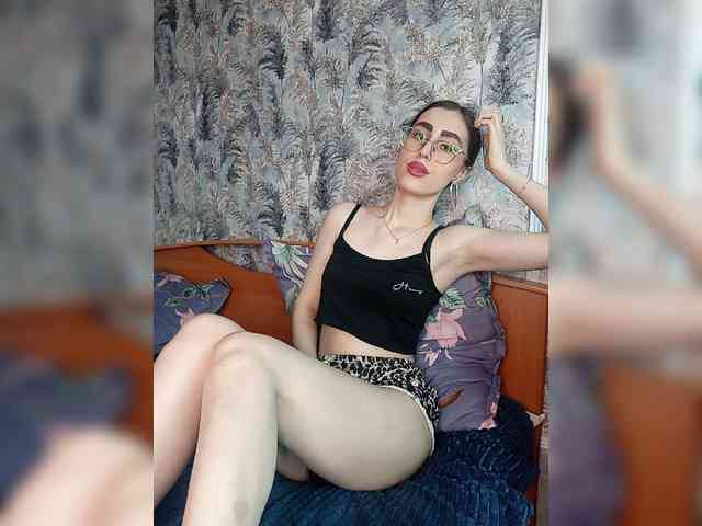 kiska-kira Sex Cam Show