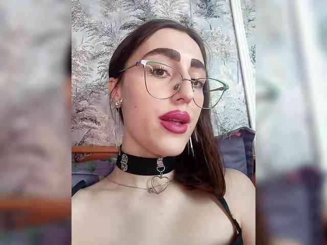kiska-kira Sex Cam Show