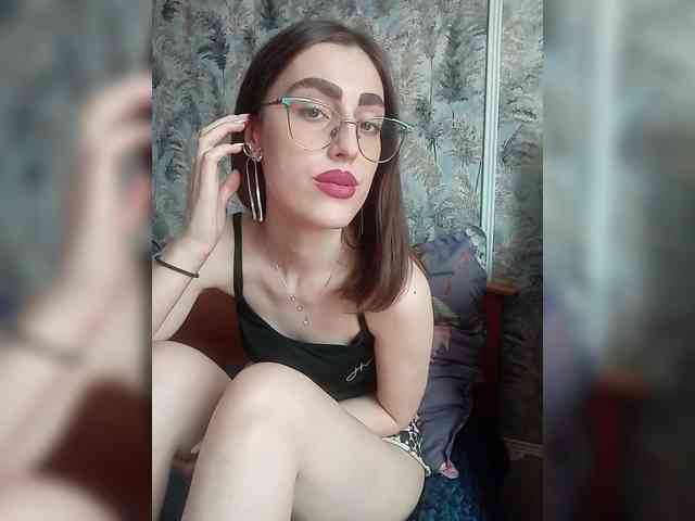 kiska-kira Sex Cam Show