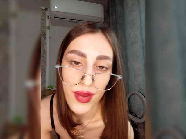 kiska-kira webcam