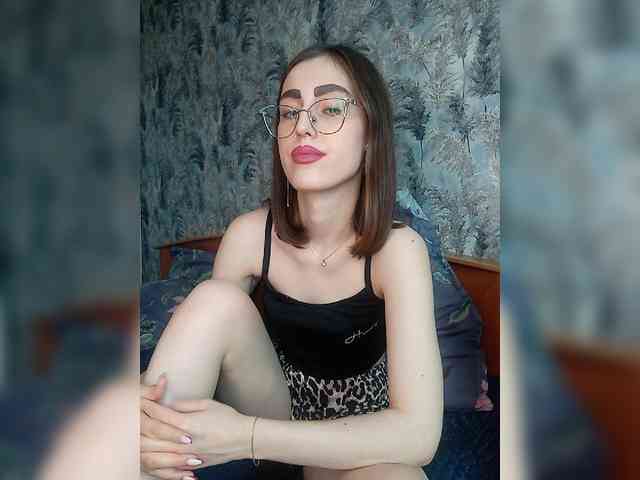 kiska-kira Sex Cam Show