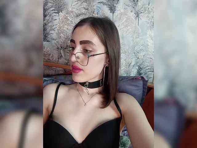 kiska-kira Sex Cam Show