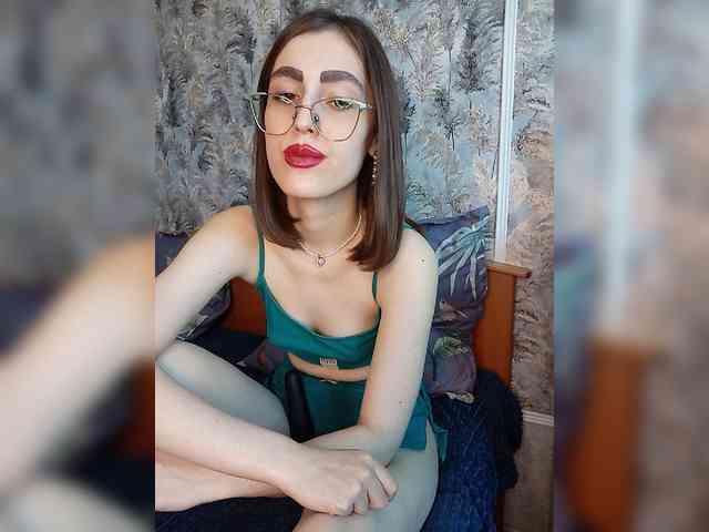 Kiska-kira - Girl 
