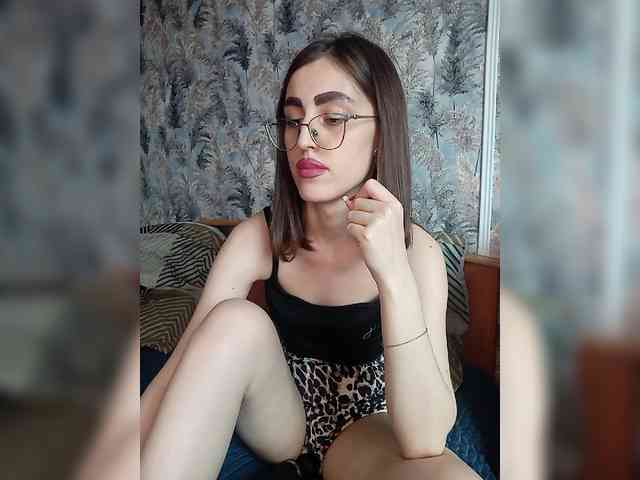 kiska-kira Sex Cam Show
