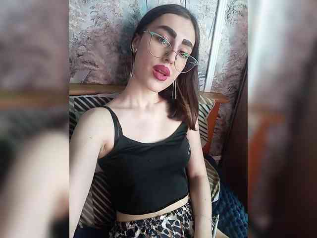 kiska-kira Sex Cam Show