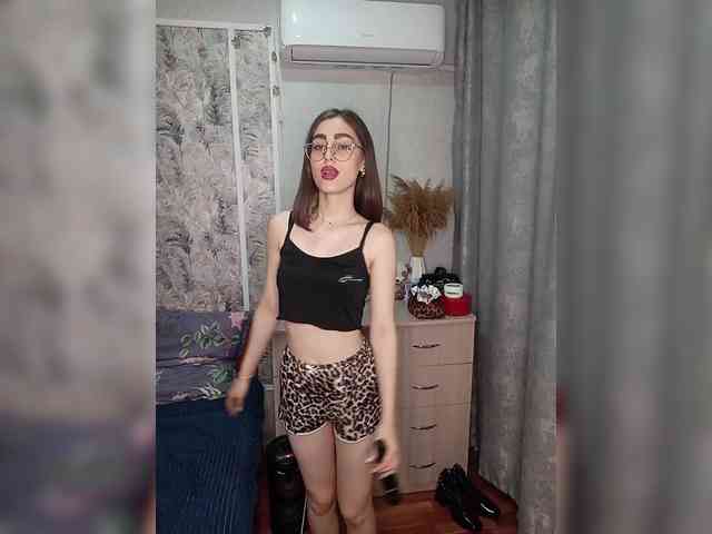 kiska-kira Sex Cam Show