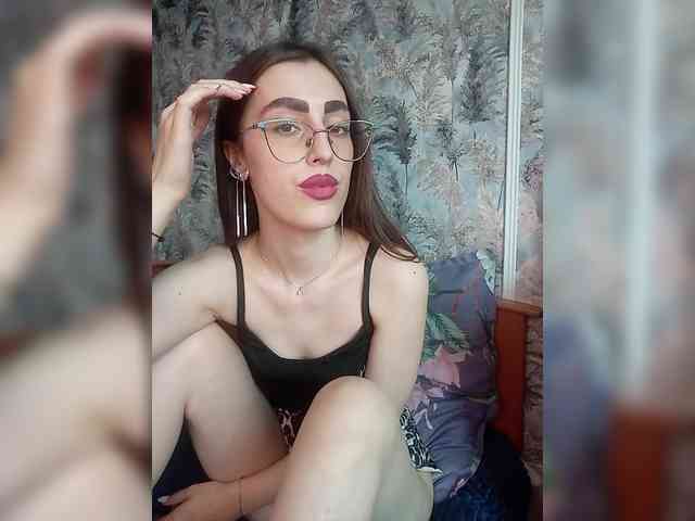 kiska-kira Sex Cam Show