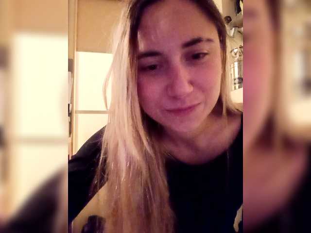 SurfinBird live cam on BongaCams