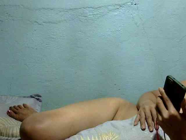WildCumer025 Sex Cam Show