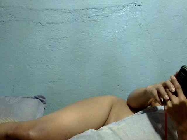 WildCumer025 Sex Cam Show