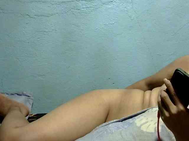 WildCumer025 Sex Cam Show