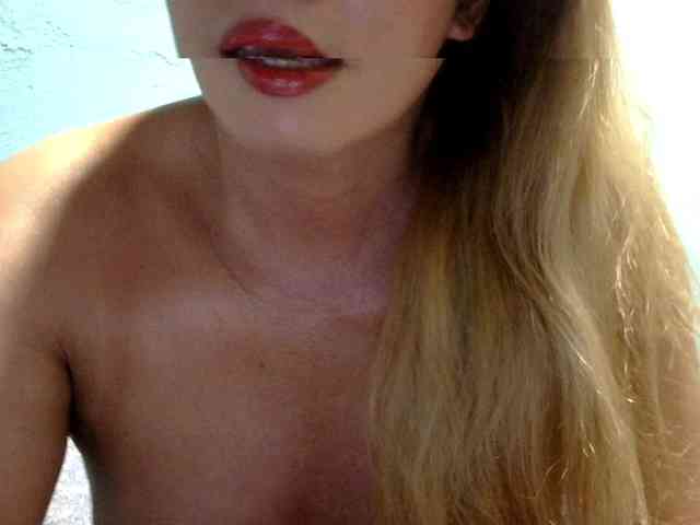 WildCumer025 Sex Cam Show