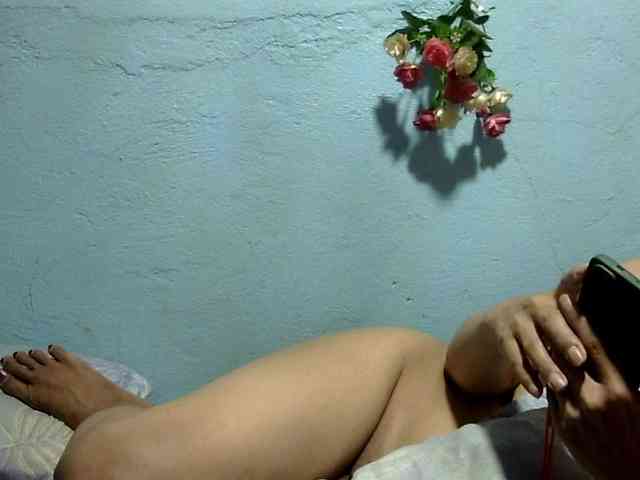 WildCumer025 Live Webcam on BongaCams