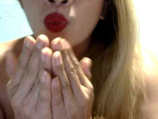 WildCumer025 Sex Cam Show