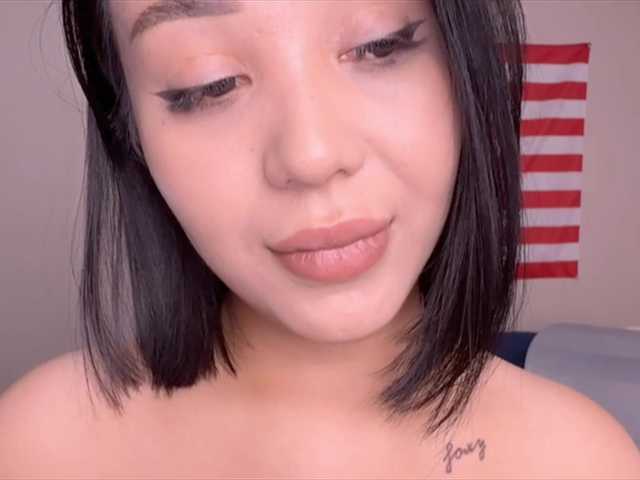PurrrfectMiko live webcam show