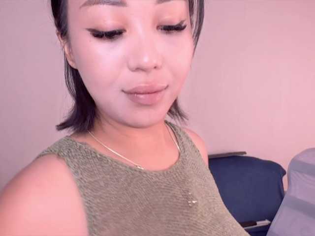 PurrrfectMiko live cam