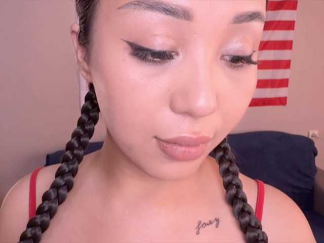 PurrrfectMiko live webcam show