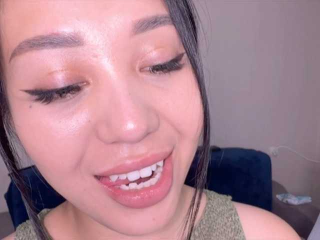 PurrrfectMiko live webcam show