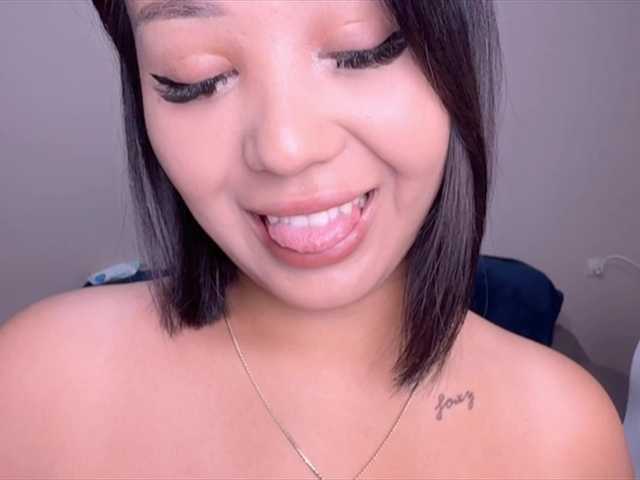 PurrrfectMiko live cam on BongaCams