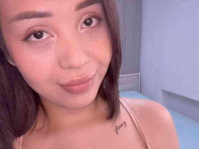 PurrrfectMiko webcam