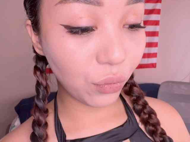 PurrrfectMiko webcam