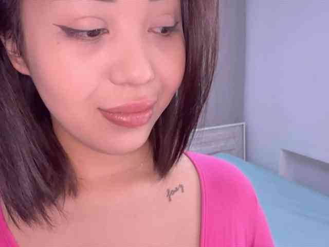 PurrrfectMiko webcam