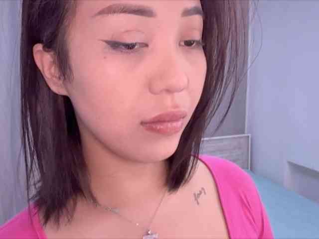 PurrrfectMiko webcam