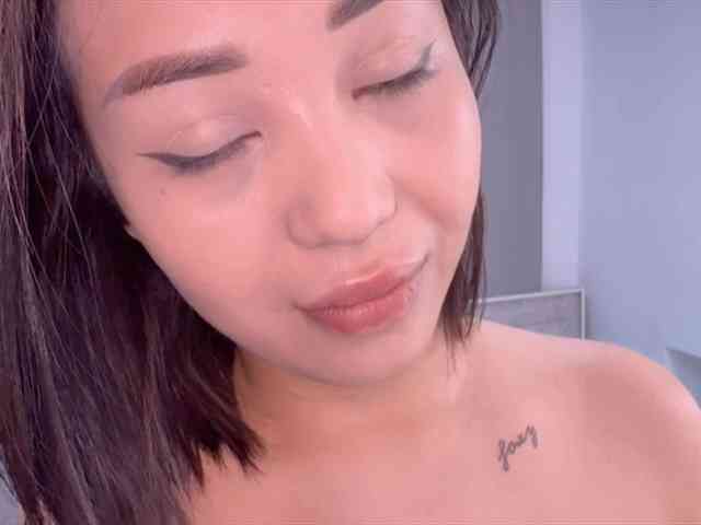 PurrrfectMiko webcam