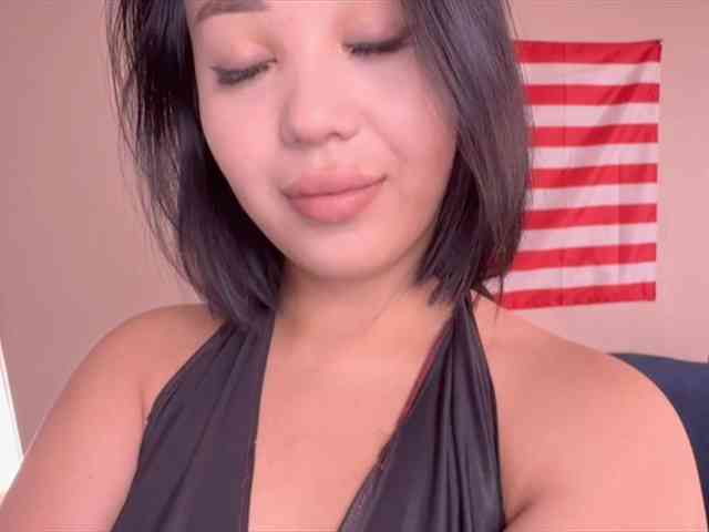 PurrrfectMiko webcam