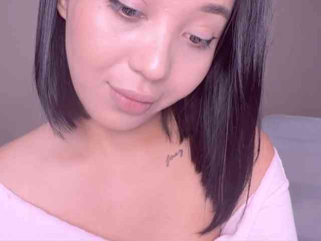 PurrrfectMiko webcam