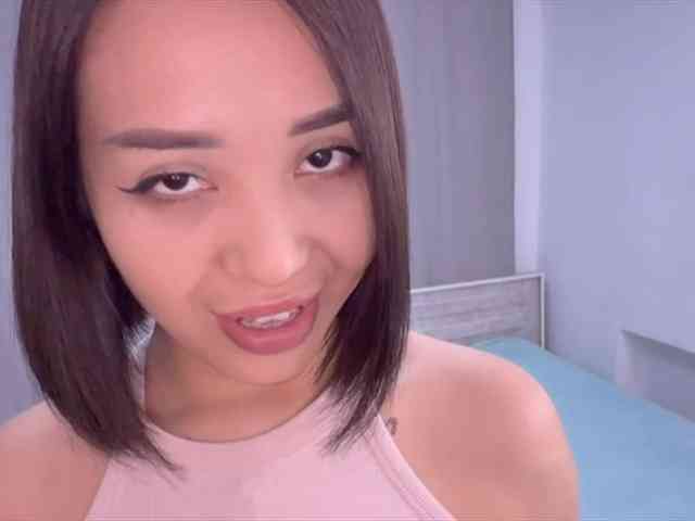 PurrrfectMiko webcam