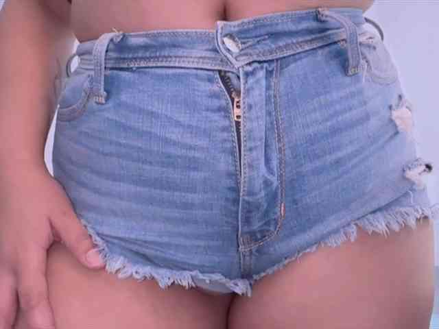 PurrrfectMiko webcam