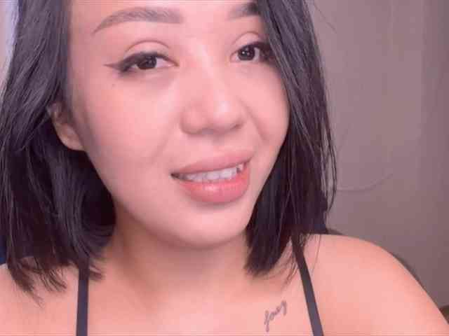 PurrrfectMiko webcam