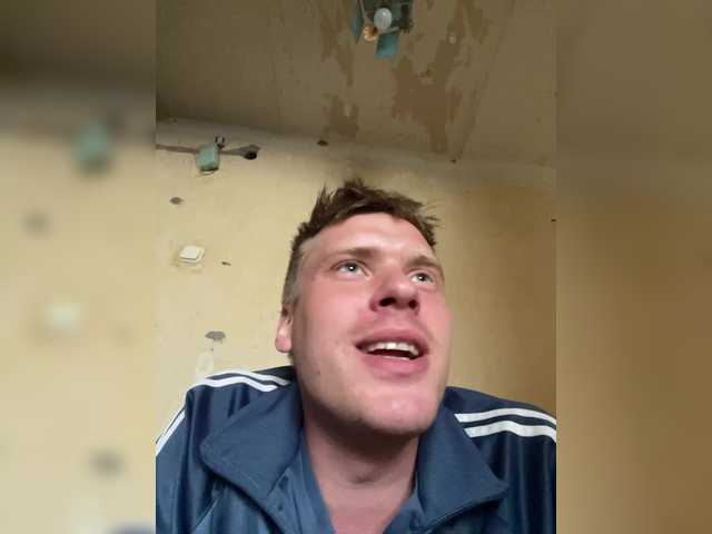 azimyt19 live cam