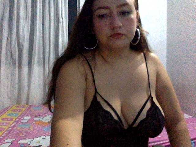 Sailormo0n live webcam show