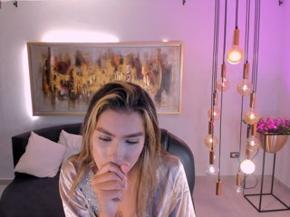 NiaSalvatore Porn Show